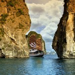 halong-bay-cruise-bhaya-legend-overview